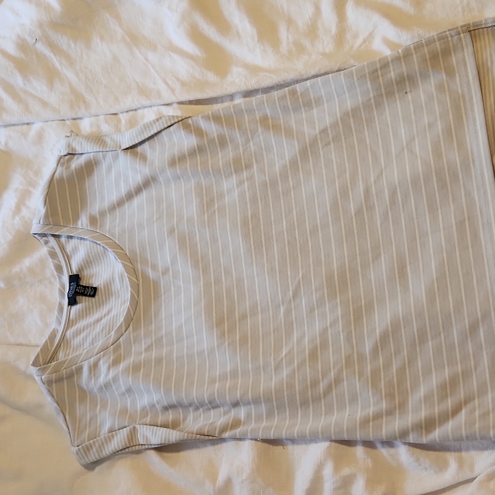 Women's dress shirt sz s